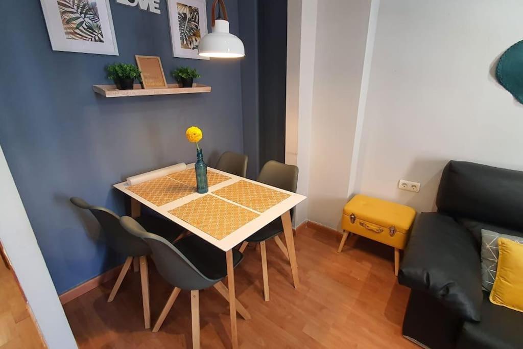 Aloja T Elvira Apartment Granada Ngoại thất bức ảnh